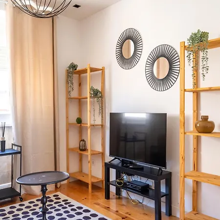 Апартаменты Akicity Penha Ivory